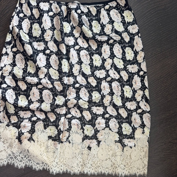 Doen NWOT Elowette Skirt - Noir Fleurs D'Anemone - Picture 5 of 14